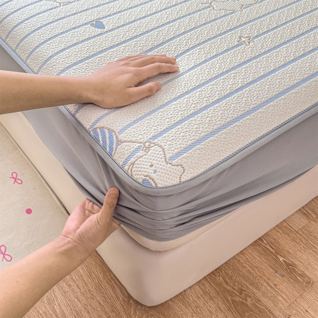 91家纺网 家纺一手货源 找家纺 源舍家纺 2026新款A类PE卡通凉席三件套小红书爆款可水洗空调软席凉感值超0.25-床席 气球小象-蓝啵啵床笠款