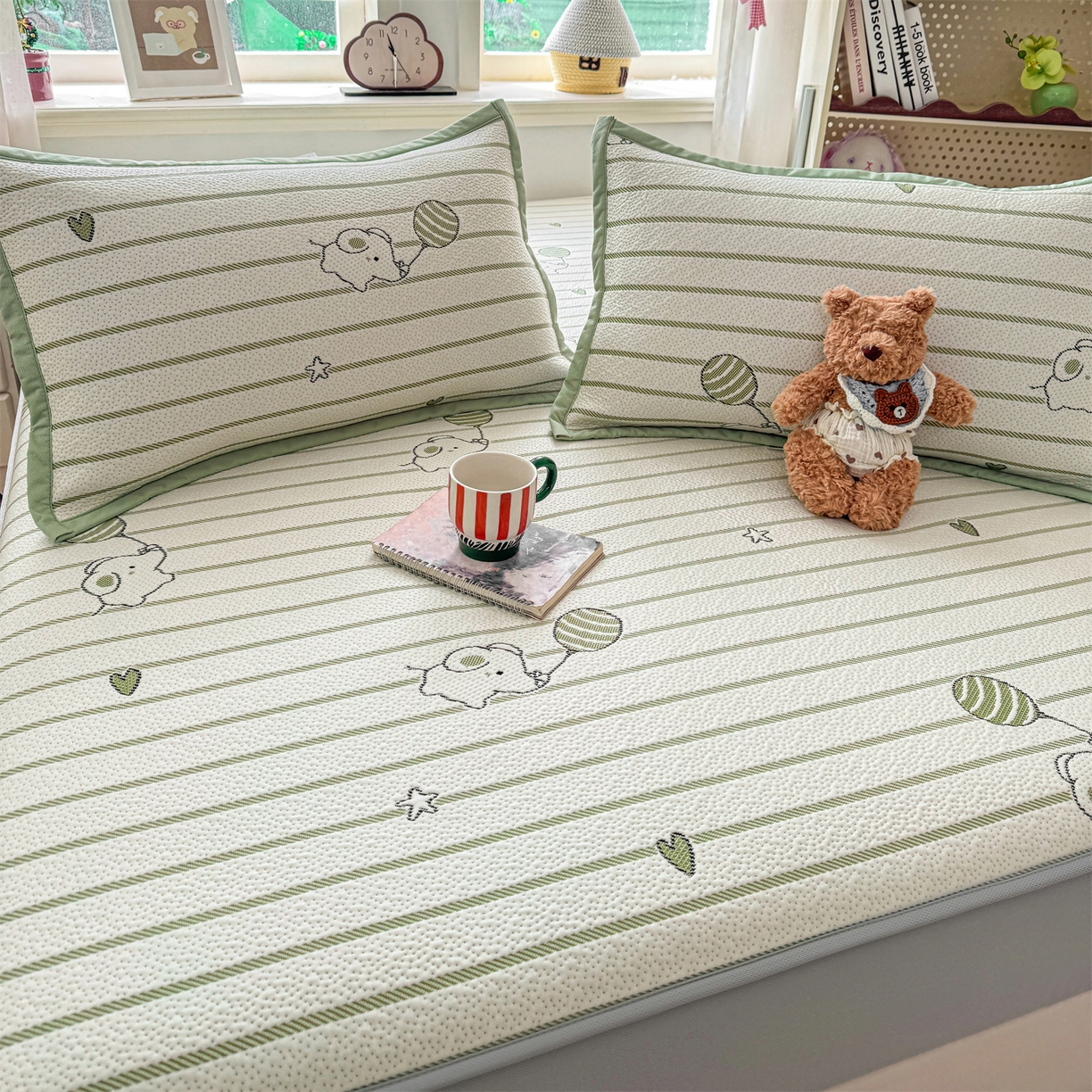 91家纺网 家纺一手货源 找家纺 源舍家纺 2026新款A类PE卡通凉席三件套小红书爆款可水洗空调软席凉感值超0.25-床席 气球小象-绿啵啵床笠款