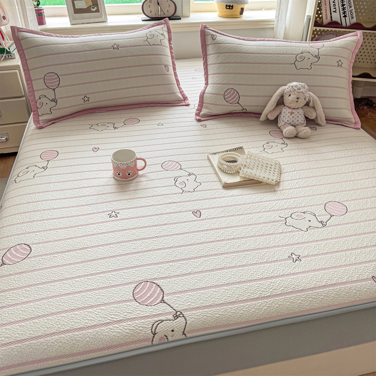 91家纺网 家纺一手货源 找家纺 源舍家纺 2026新款A类PE卡通凉席三件套小红书爆款可水洗空调软席凉感值超0.25-床笠 气球小象-粉啵啵床笠款