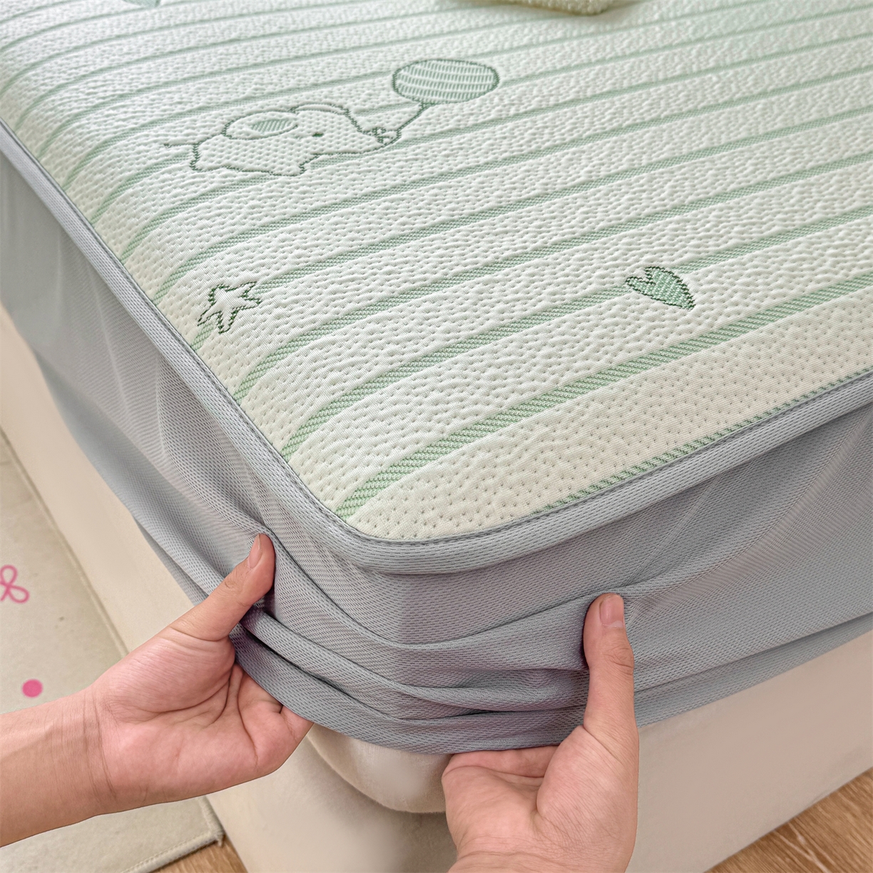 91家纺网 家纺一手货源 找家纺 源舍家纺 2026新款A类PE卡通凉席三件套小红书爆款可水洗空调软席凉感值超0.25-床笠 气球小象-青啵啵床笠款