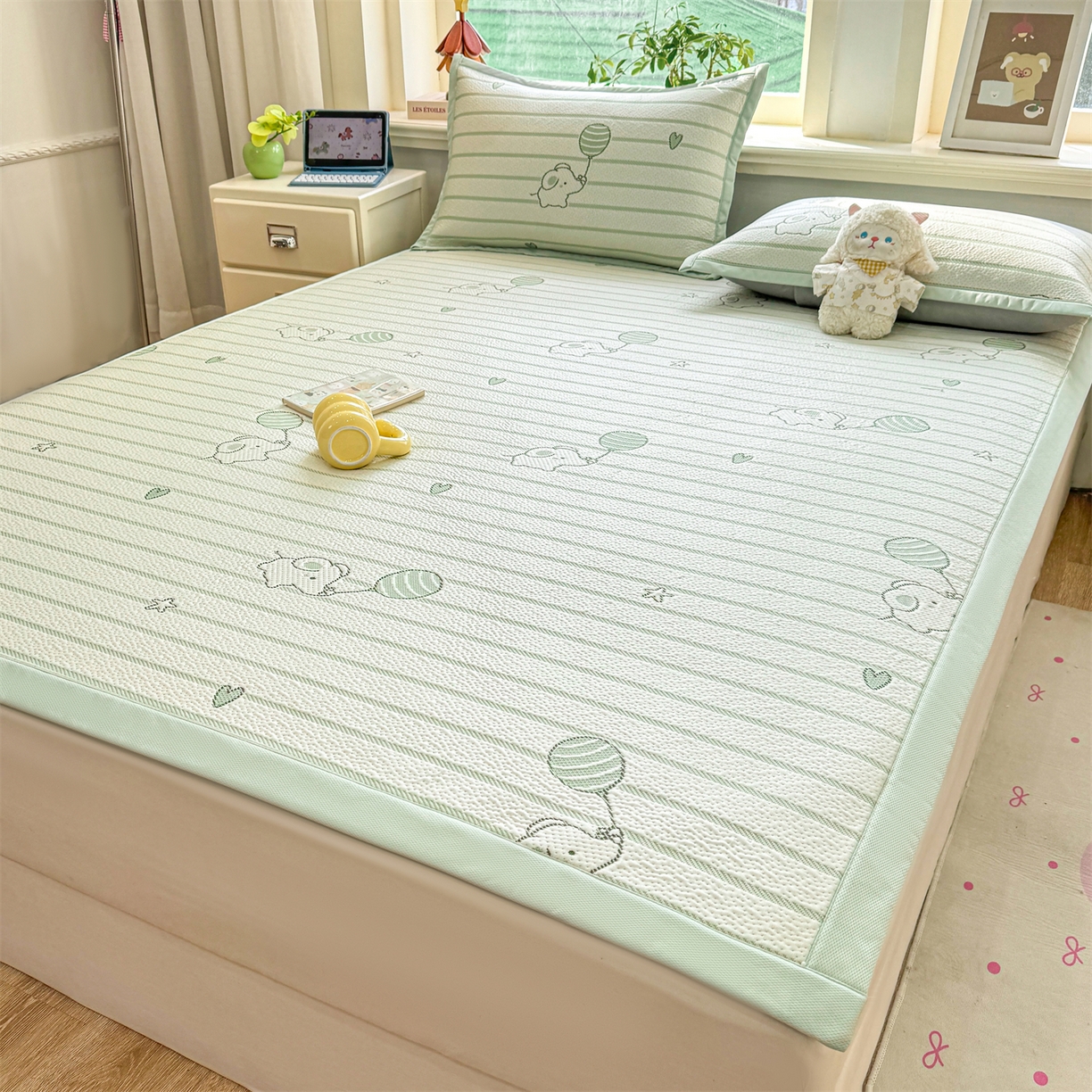 91家纺网 家纺一手货源 找家纺 源舍家纺 2026新款A类PE卡通凉席三件套小红书爆款可水洗空调软席凉感值超0.25-床笠 气球小象-青啵啵床席款