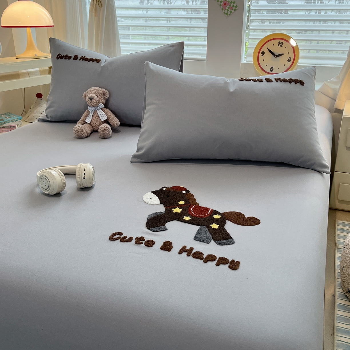 91家纺网 家纺一手货源 找家纺 其奥家纺 2026春夏新款纯棉全棉老粗布床笠纯色凉席 小马奔奔-灰