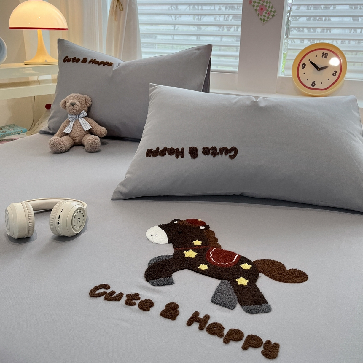 91家纺网 家纺一手货源 找家纺 其奥家纺 2026春夏新款纯棉全棉老粗布床笠纯色凉席 小马奔奔-灰