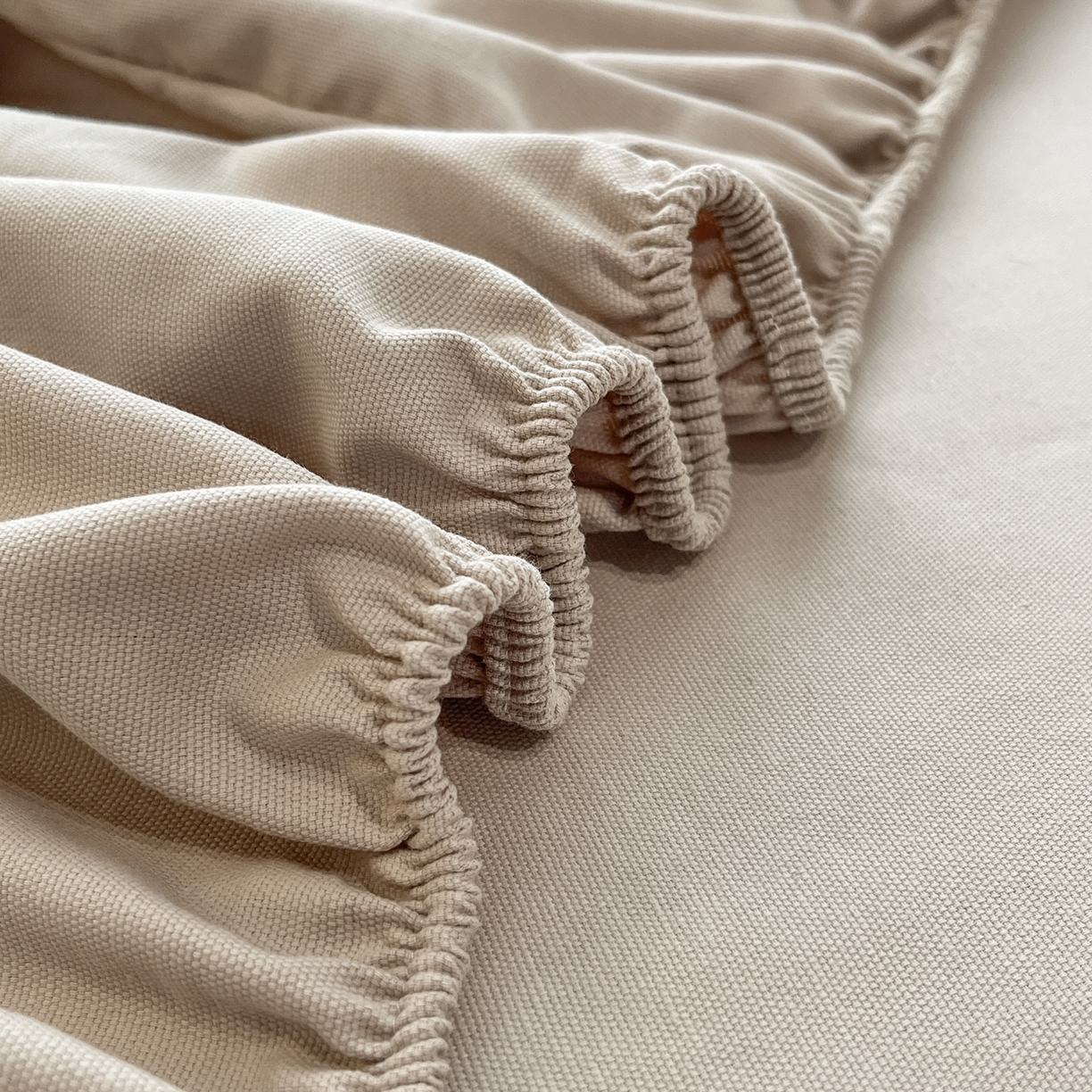 91家纺网 家纺一手货源 找家纺 其奥家纺 2026春夏新款纯棉全棉老粗布床笠纯色凉席 欢乐狗-奶咖