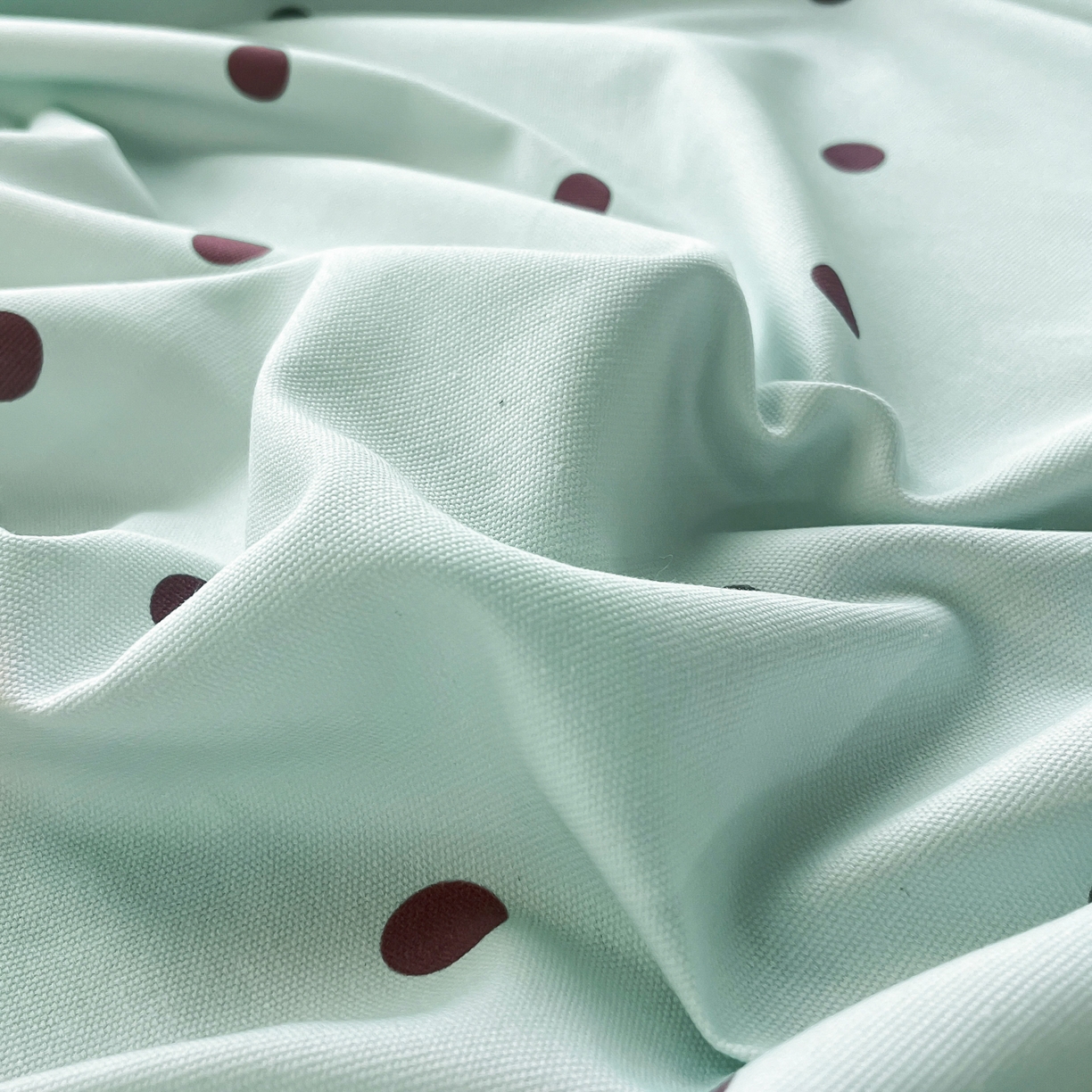 91家纺网 家纺一手货源 找家纺 其奥家纺 2026春夏新款纯棉全棉老粗布床笠印花凉席 欢乐狗-蓝黑点