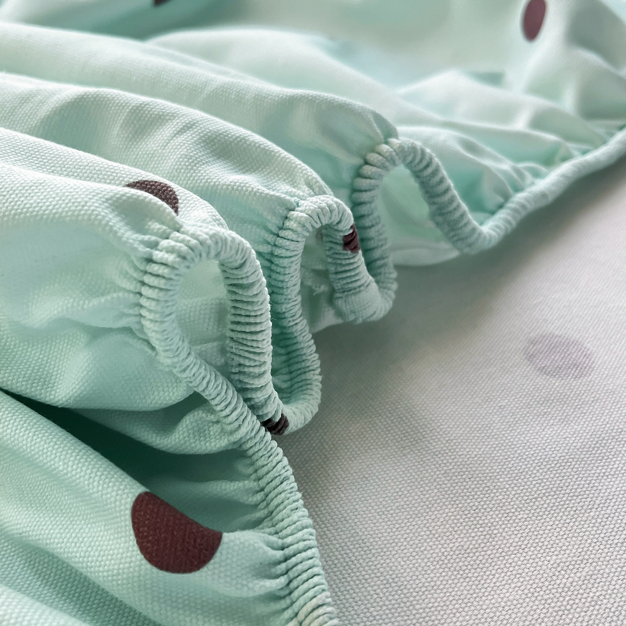 91家纺网 家纺一手货源 找家纺 其奥家纺 2026春夏新款纯棉全棉老粗布床笠印花凉席 欢乐狗-蓝黑点