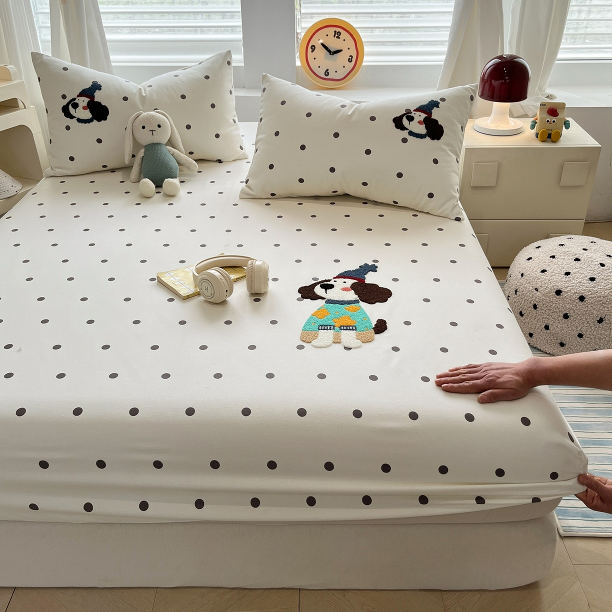 91家纺网 家纺一手货源 找家纺 其奥家纺 2026春夏新款纯棉全棉老粗布床笠印花凉席 欢乐狗-黑白点