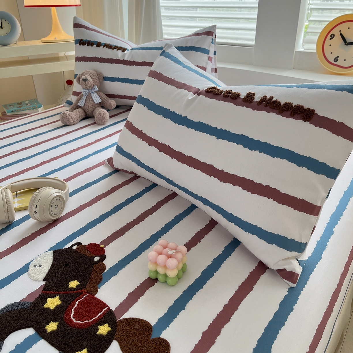 91家纺网 家纺一手货源 找家纺 其奥家纺 2026春夏新款纯棉全棉老粗布床笠印花凉席 小马奔奔-条纹