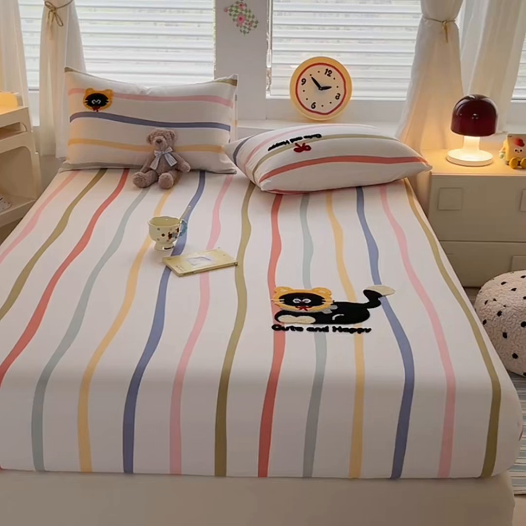 91家纺网 家纺一手货源 找家纺 其奥家纺 2026春夏新款纯棉全棉老粗布床笠印花凉席 乖乖猫-彩条