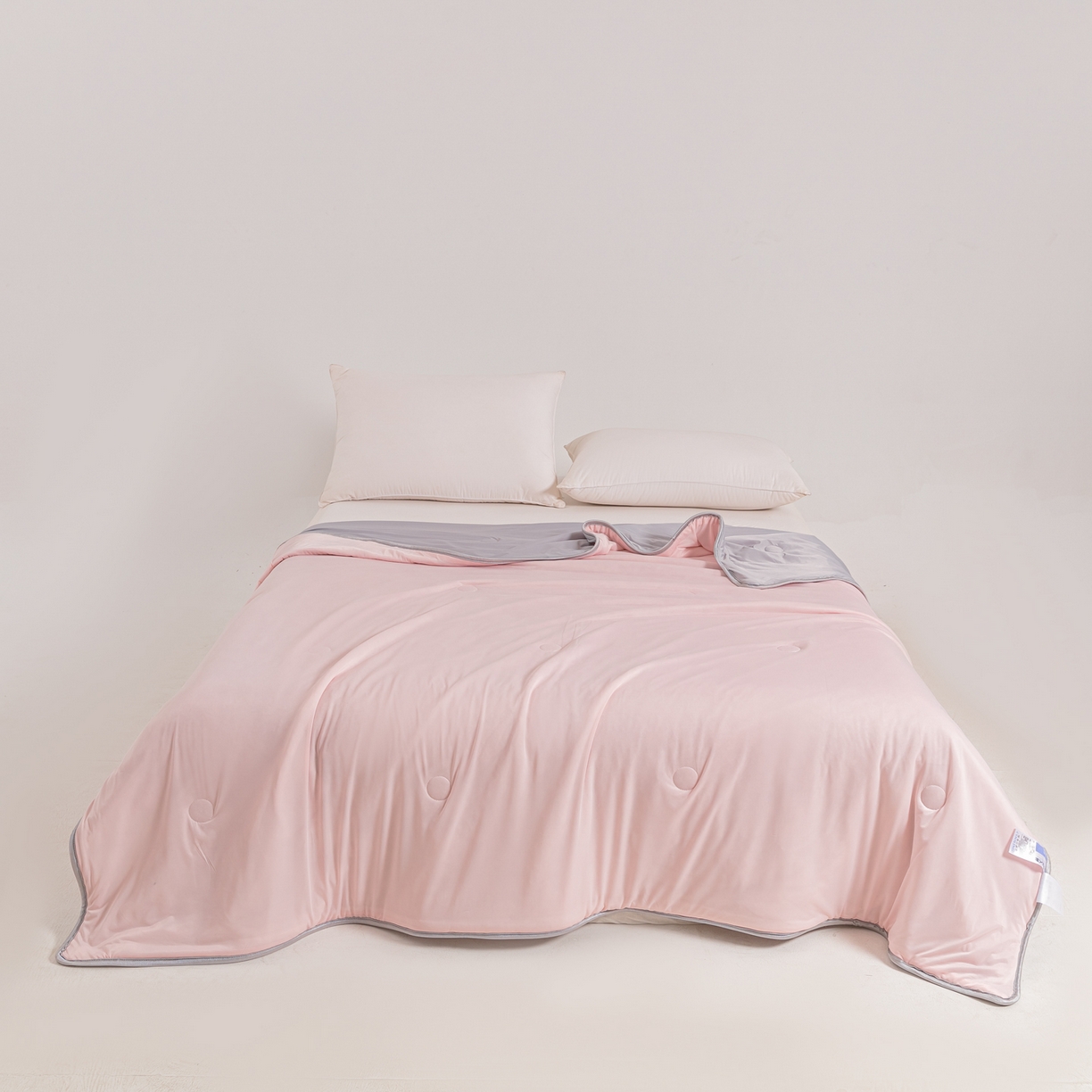 91家纺网 家纺一手货源 找家纺 （总）小老弟 2026新款凉感纯色双拼色夏被被子被芯