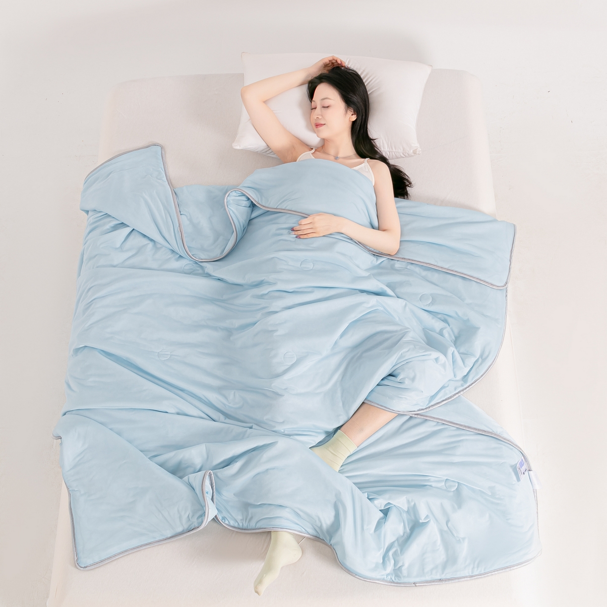 91家纺网 家纺一手货源 找家纺 小老弟 2026新款凉感纯色双拼色夏被被子被芯 双面蓝