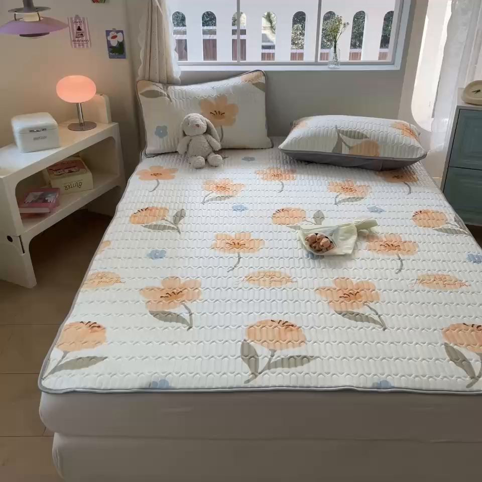 91家纺网 家纺一手货源 找家纺 川悦生活 2026春夏新款凉感丝凉席凉席席子 阿什花花