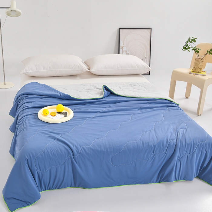 91家纺网 家纺一手货源 找家纺 亚龙工厂店 2026新款某岛同款云母冰丝凉感瓜瓜被 海盐波波-蓝拼灰