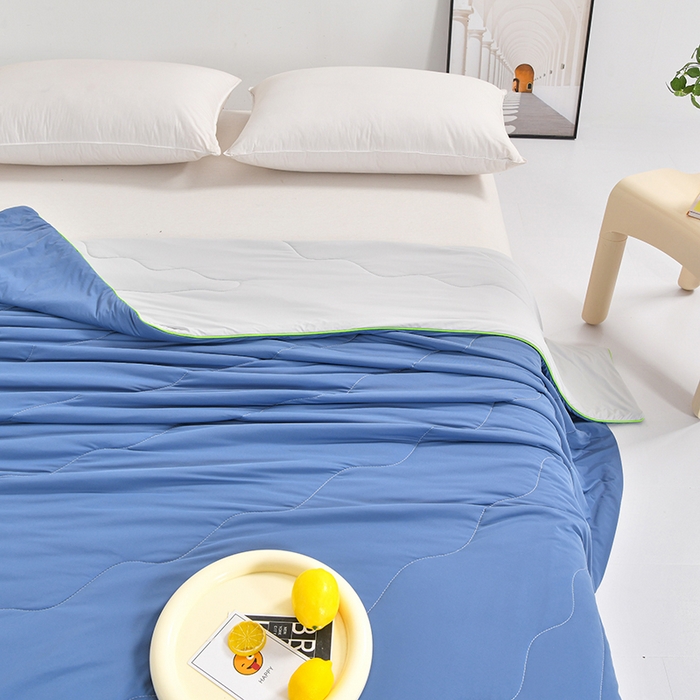 91家纺网 家纺一手货源 找家纺 亚龙工厂店 2026新款某岛同款云母冰丝凉感瓜瓜被 海盐波波-蓝拼灰