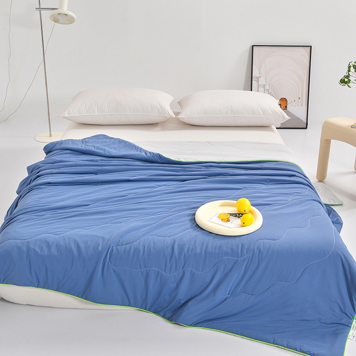 91家纺网 家纺一手货源 找家纺 亚龙工厂店 2026新款某岛同款云母冰丝凉感瓜瓜被 海盐波波-蓝拼灰