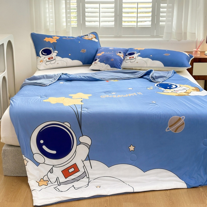 91家纺网 家纺一手货源 找家纺 ds生活馆 2026新款A类大版卡通凉感丝夏被 宇航员