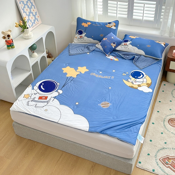 91家纺网 家纺一手货源 找家纺 ds生活馆 2026新款A类大版卡通凉感丝夏被 宇航员