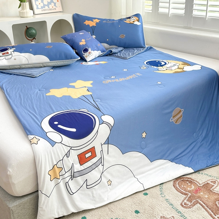 91家纺网 家纺一手货源 找家纺 ds生活馆 2026新款A类大版卡通凉感丝夏被 宇航员