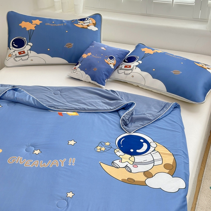 91家纺网 家纺一手货源 找家纺 ds生活馆 2026新款A类大版卡通凉感丝夏被 宇航员