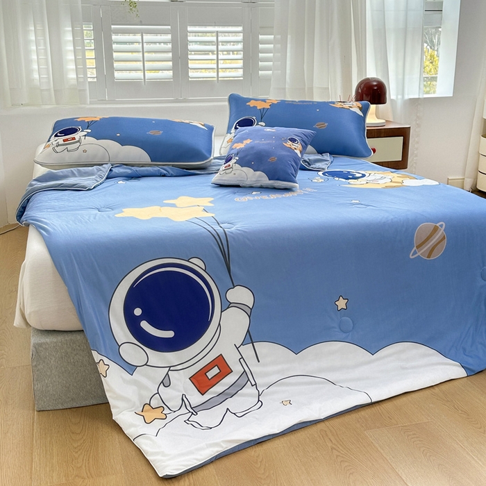 91家纺网 家纺一手货源 找家纺 ds生活馆 2026新款A类大版卡通凉感丝夏被 宇航员