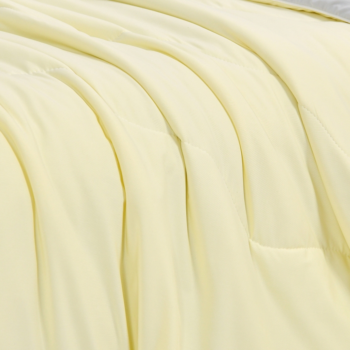 91家纺网 家纺一手货源 找家纺 亚龙工厂店 2026新款某岛同款云母冰丝凉感瓜瓜被 清爽柠檬-黄拼灰