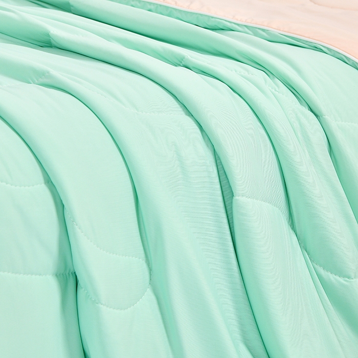 91家纺网 家纺一手货源 找家纺 亚龙工厂店 2026新款某岛同款云母冰丝凉感瓜瓜被 夏日蜜瓜-绿拼粉