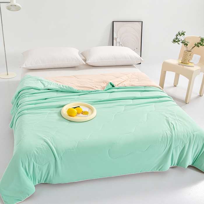 91家纺网 家纺一手货源 找家纺 亚龙工厂店 2026新款某岛同款云母冰丝凉感瓜瓜被 夏日蜜瓜-绿拼粉