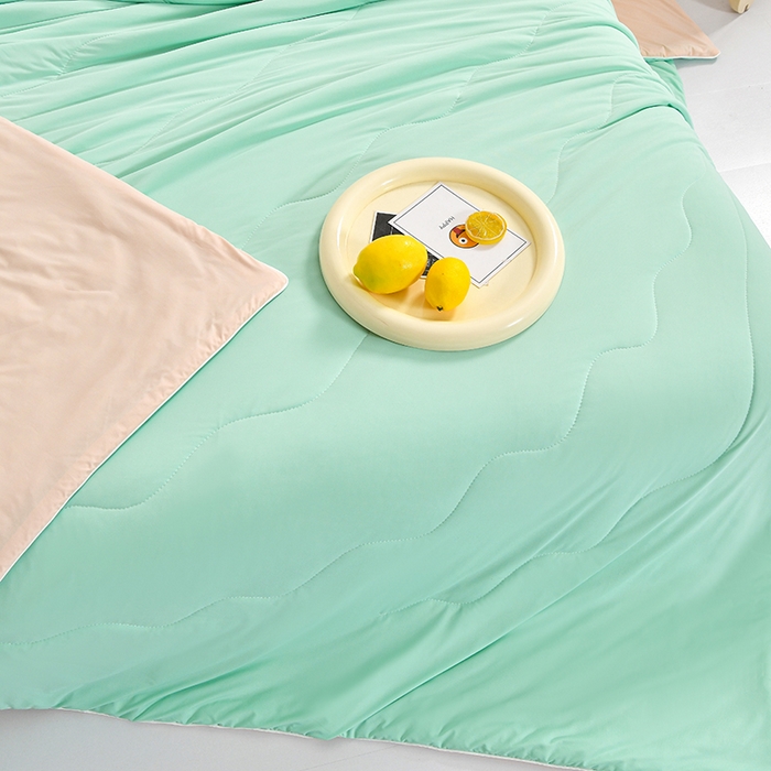 91家纺网 家纺一手货源 找家纺 亚龙工厂店 2026新款某岛同款云母冰丝凉感瓜瓜被 夏日蜜瓜-绿拼粉