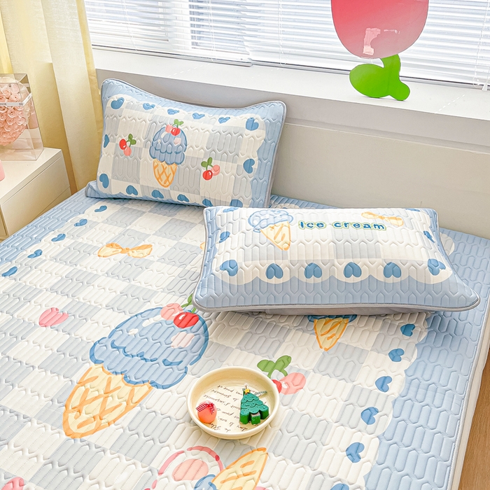 91家纺网 家纺一手货源 找家纺 川悦生活 2026春夏新款凉感丝凉席凉席席子 冰激凌熊