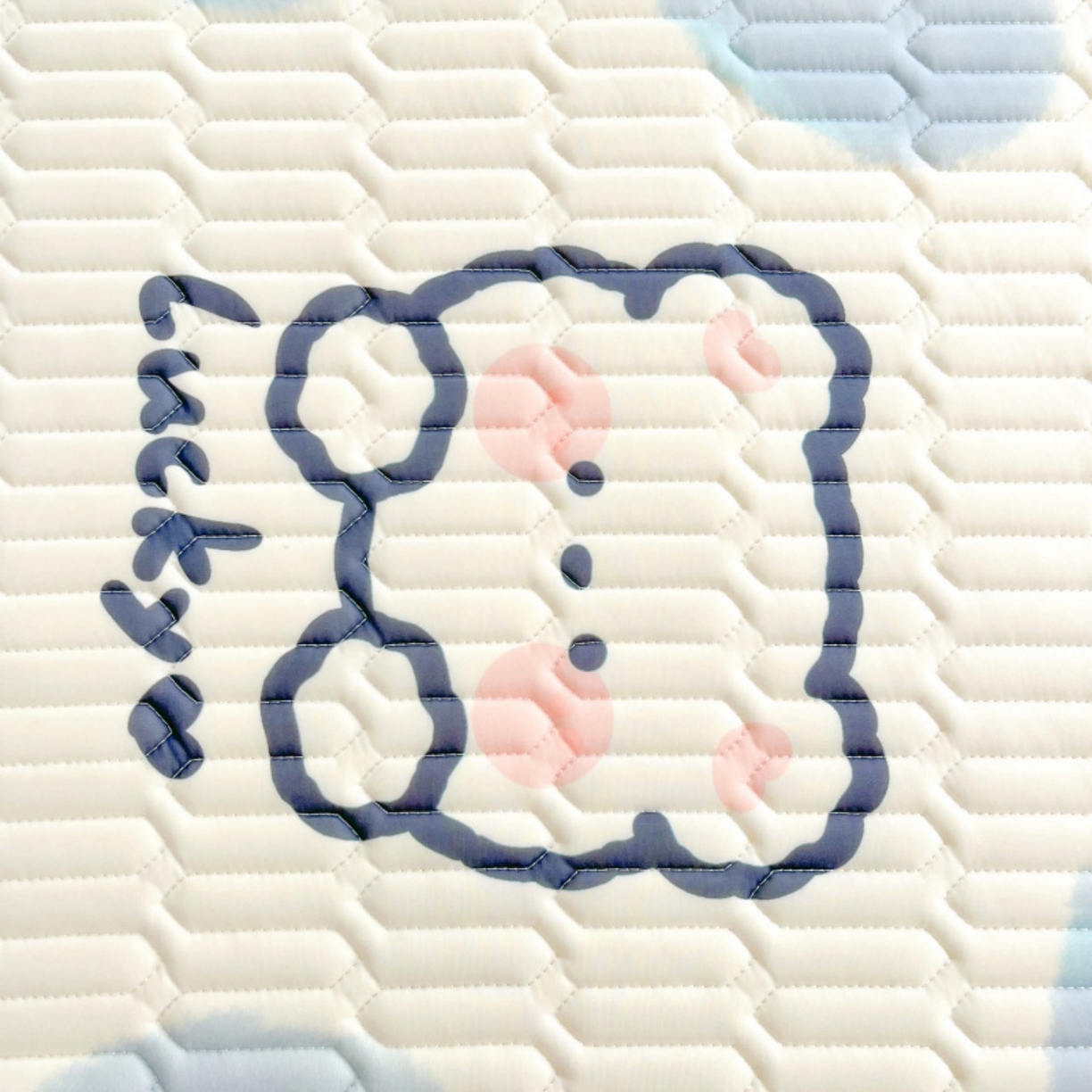 91家纺网 家纺一手货源 找家纺 川悦生活 2026春夏新款凉感丝凉席凉席席子 嘟嘟小熊