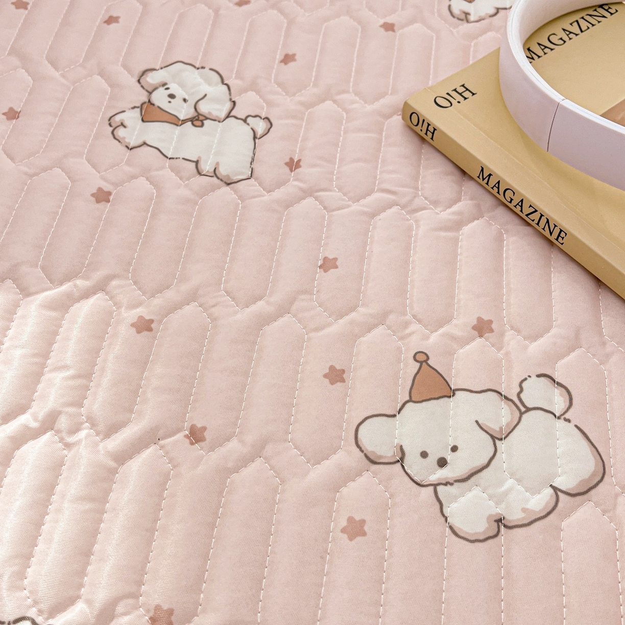 91家纺网 家纺一手货源 找家纺 川悦生活 2026春夏新款凉感丝凉席凉席席子 粉糯奶狗