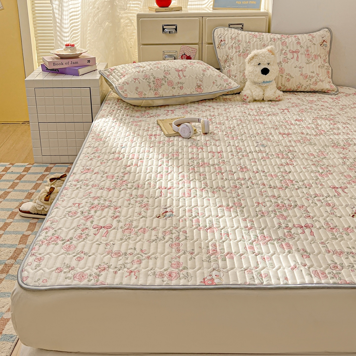 91家纺网 家纺一手货源 找家纺 川悦生活 2026春夏新款凉感丝凉席凉席席子 粉雾玫瑰