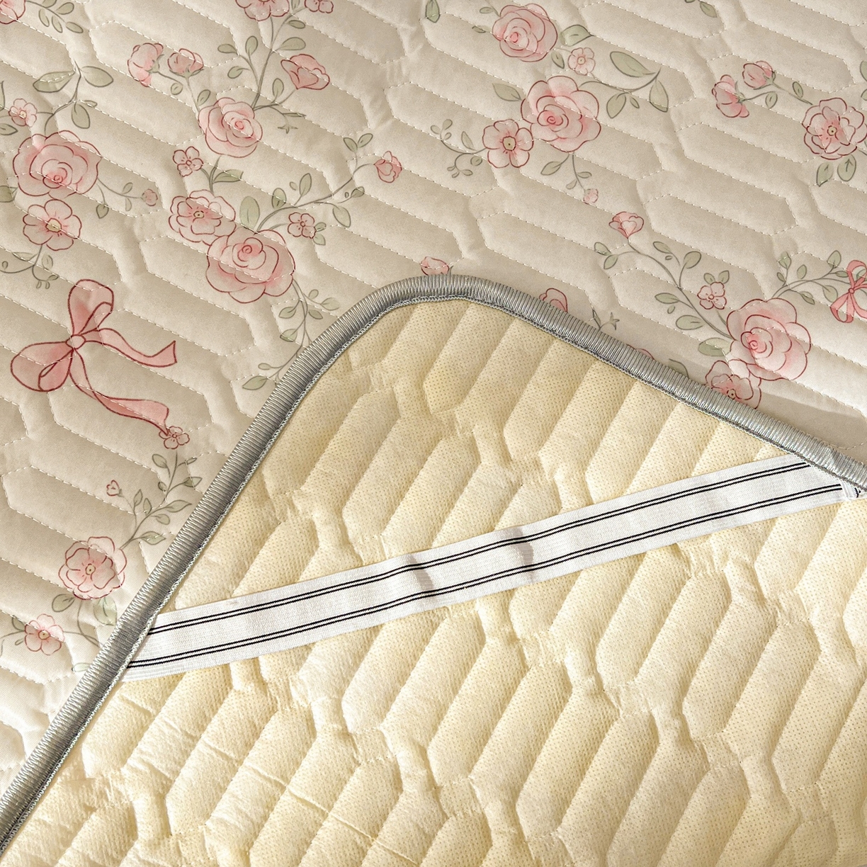 91家纺网 家纺一手货源 找家纺 川悦生活 2026春夏新款凉感丝凉席凉席席子 粉雾玫瑰