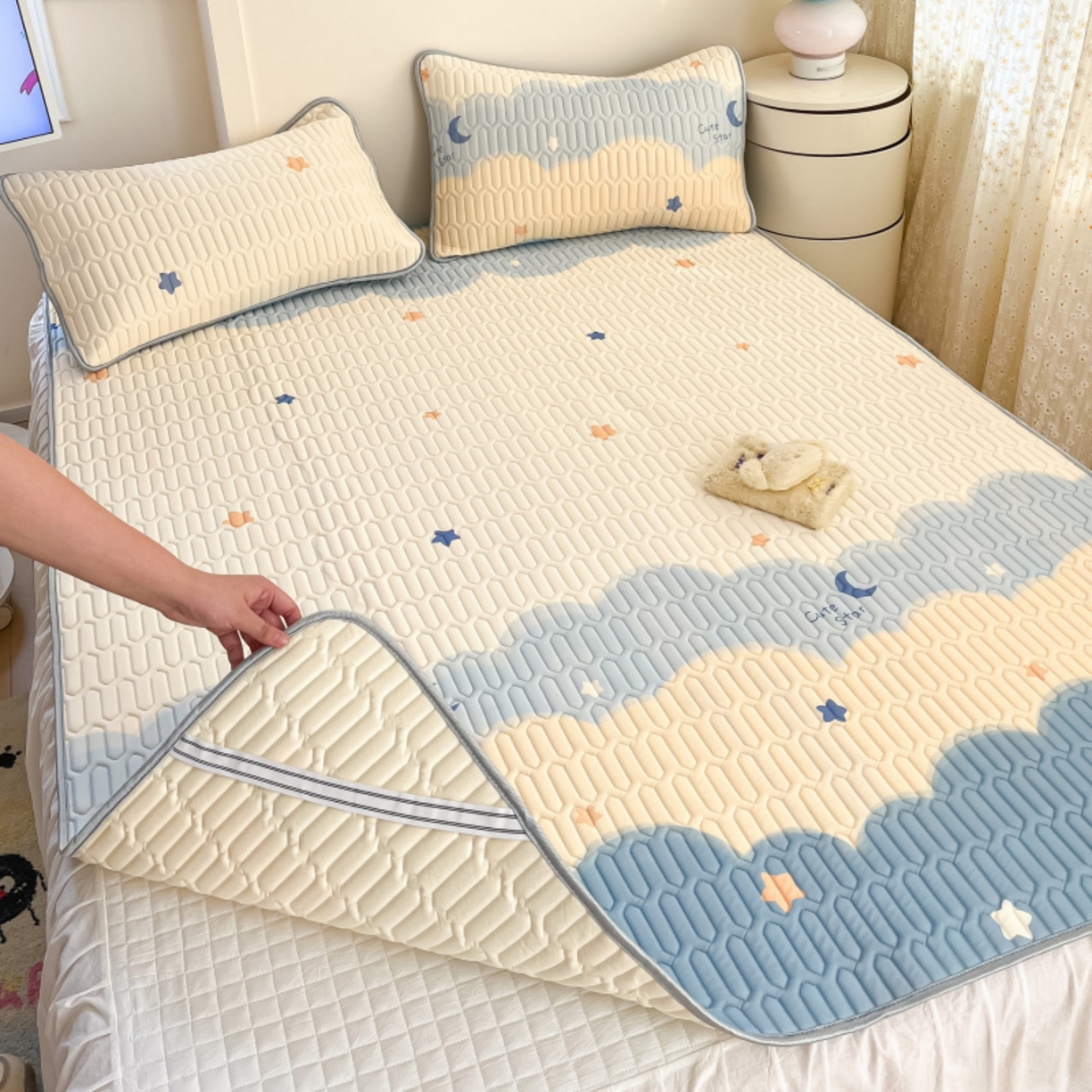 91家纺网 家纺一手货源 找家纺 川悦生活 2026春夏新款凉感丝凉席凉席席子 海盐星空