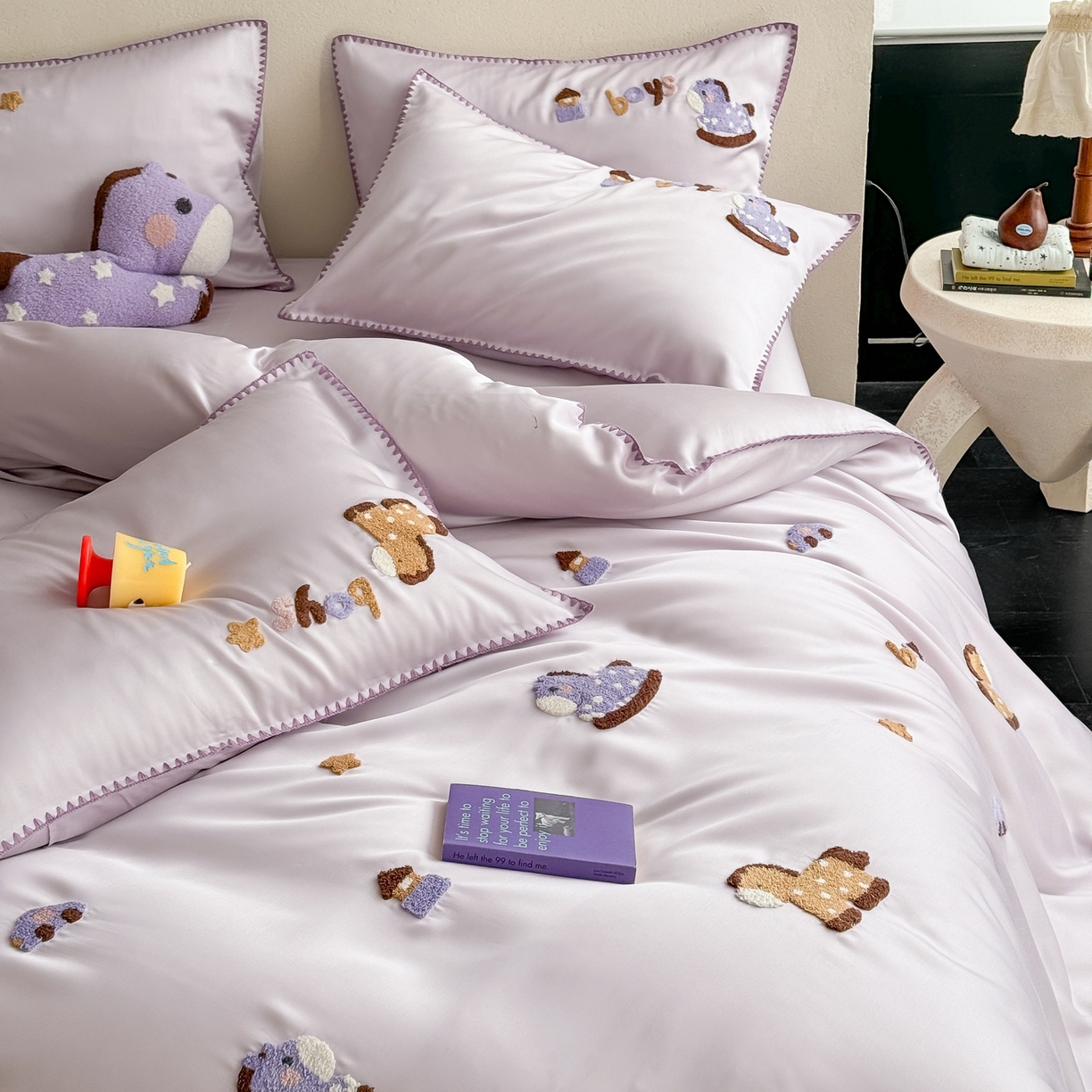 91家纺网 家纺一手货源 找家纺 （总）FORTWO家纺原创设计（FOR TWO家纺） 2026新款60天丝毛巾绣贝壳针四件套-摇摇马