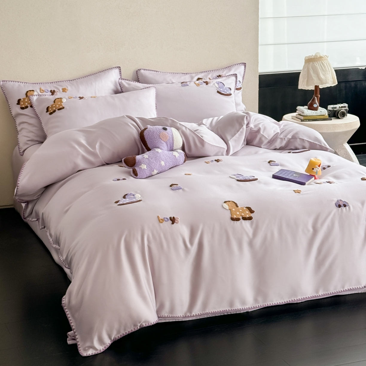 91家纺网 家纺一手货源 找家纺 （总）FORTWO家纺原创设计（FOR TWO家纺） 2026新款60天丝毛巾绣贝壳针四件套-摇摇马