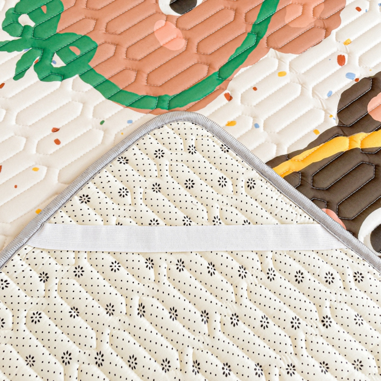 91家纺网 家纺一手货源 找家纺 川悦生活 2026春夏新款凉感丝凉席凉席席子 快乐熊仔