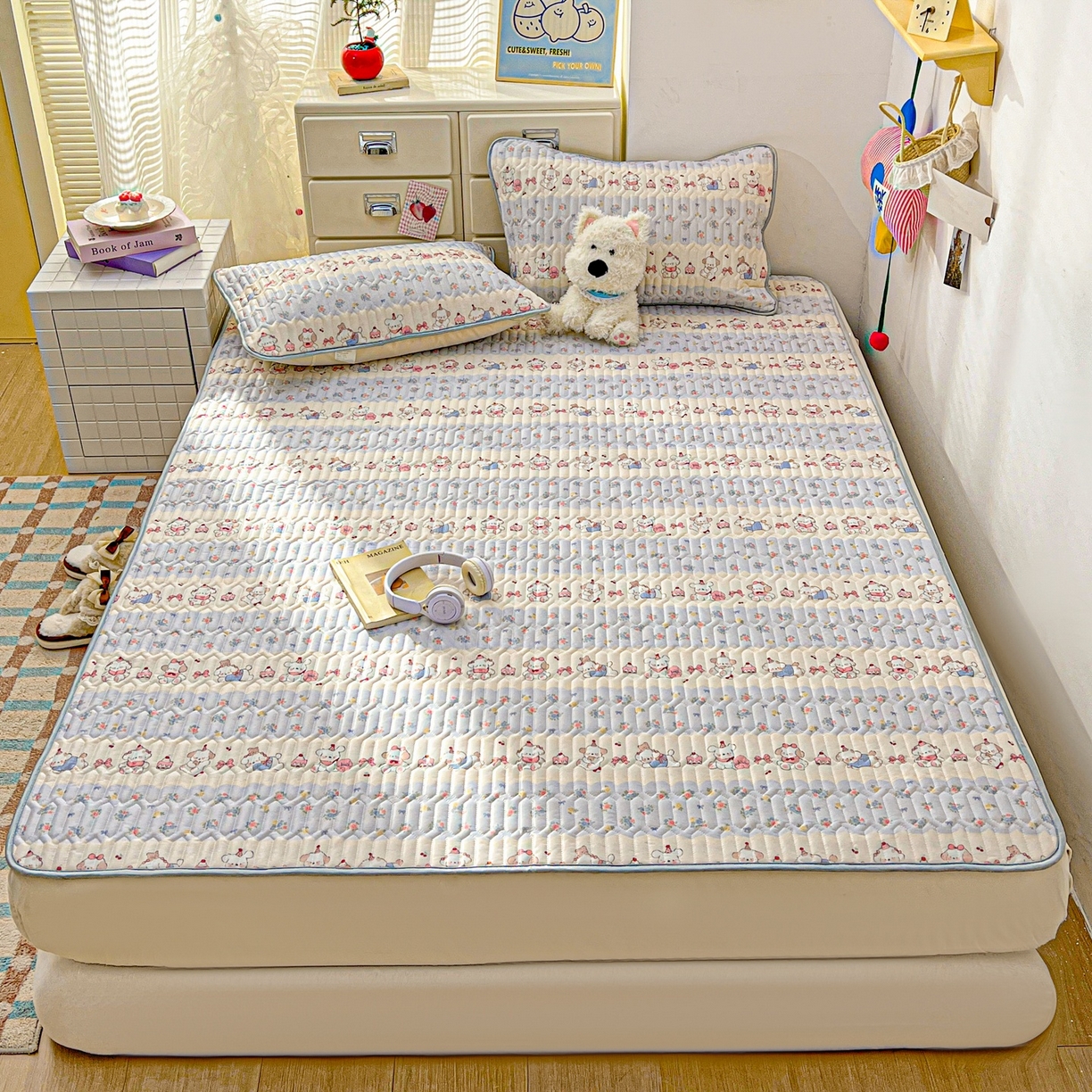 91家纺网 家纺一手货源 找家纺 川悦生活 2026春夏新款凉感丝凉席凉席席子 蓝甜萌宠