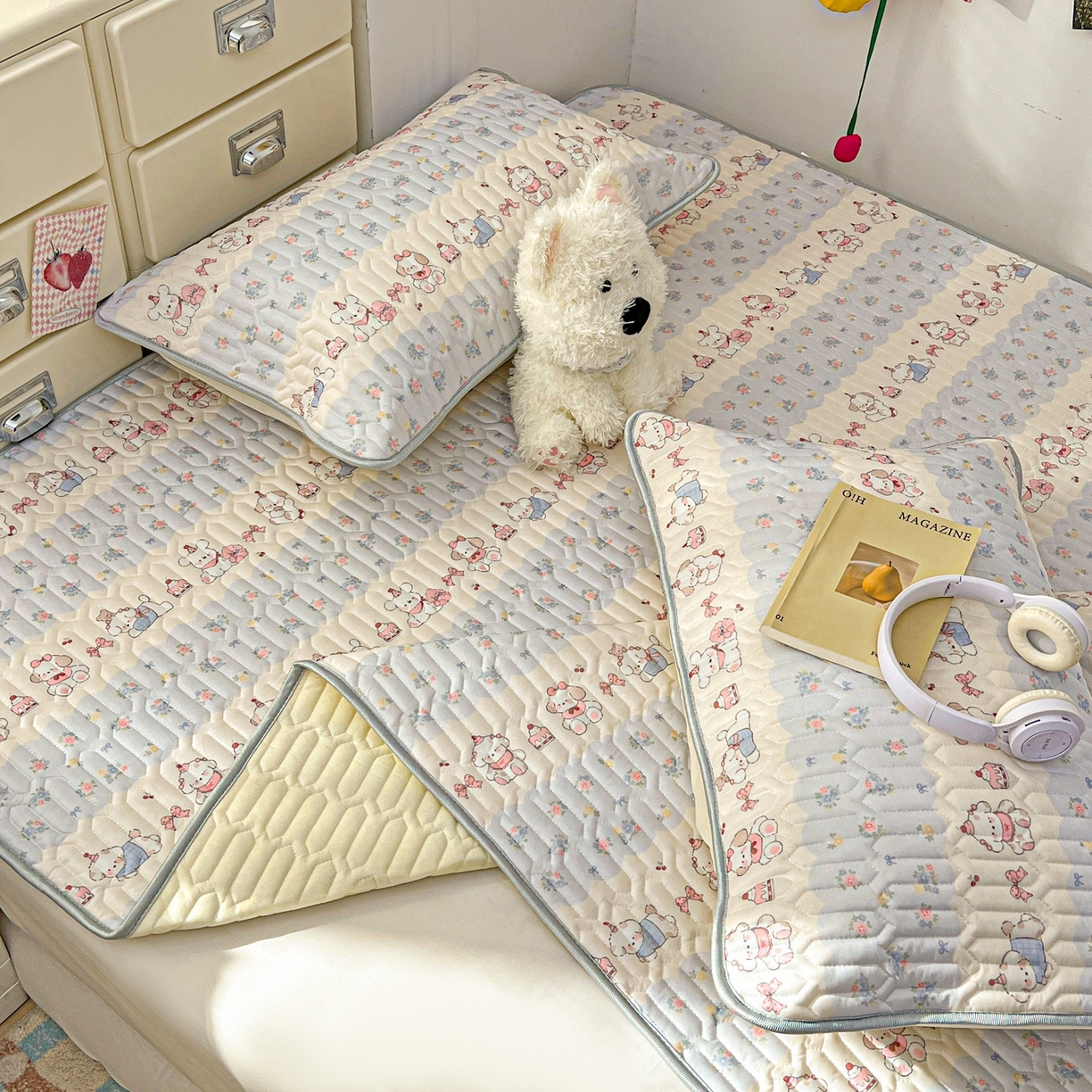 91家纺网 家纺一手货源 找家纺 川悦生活 2026春夏新款凉感丝凉席凉席席子 蓝甜萌宠