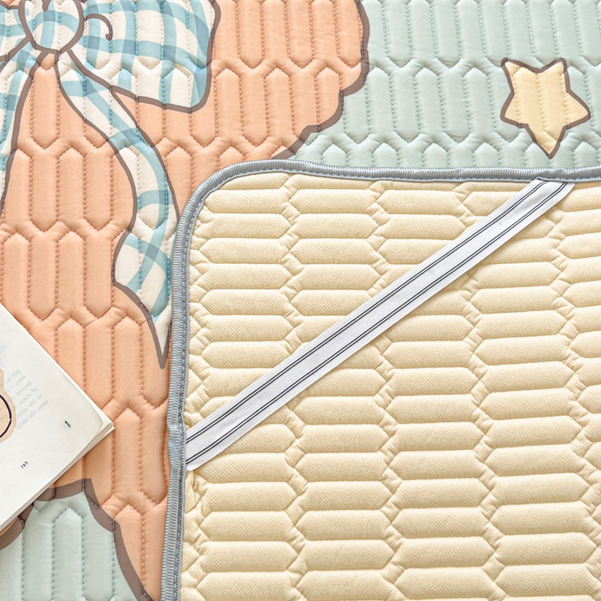 91家纺网 家纺一手货源 找家纺 川悦生活 2026春夏新款凉感丝凉席凉席席子 奶芙熊仔