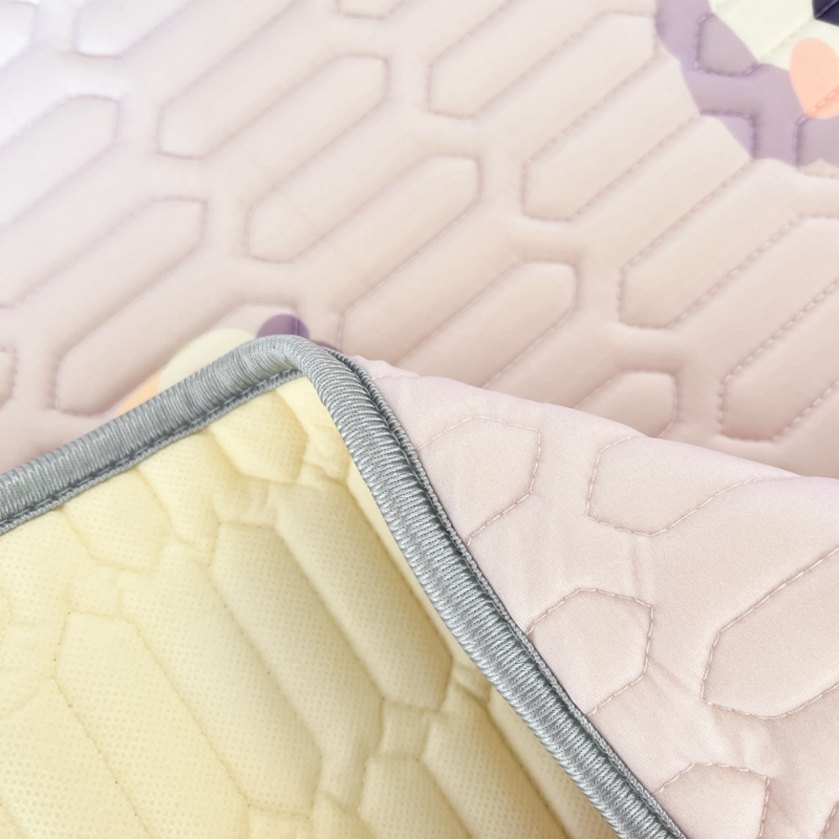 91家纺网 家纺一手货源 找家纺 川悦生活 2026春夏新款凉感丝凉席凉席席子 软绵兔酱