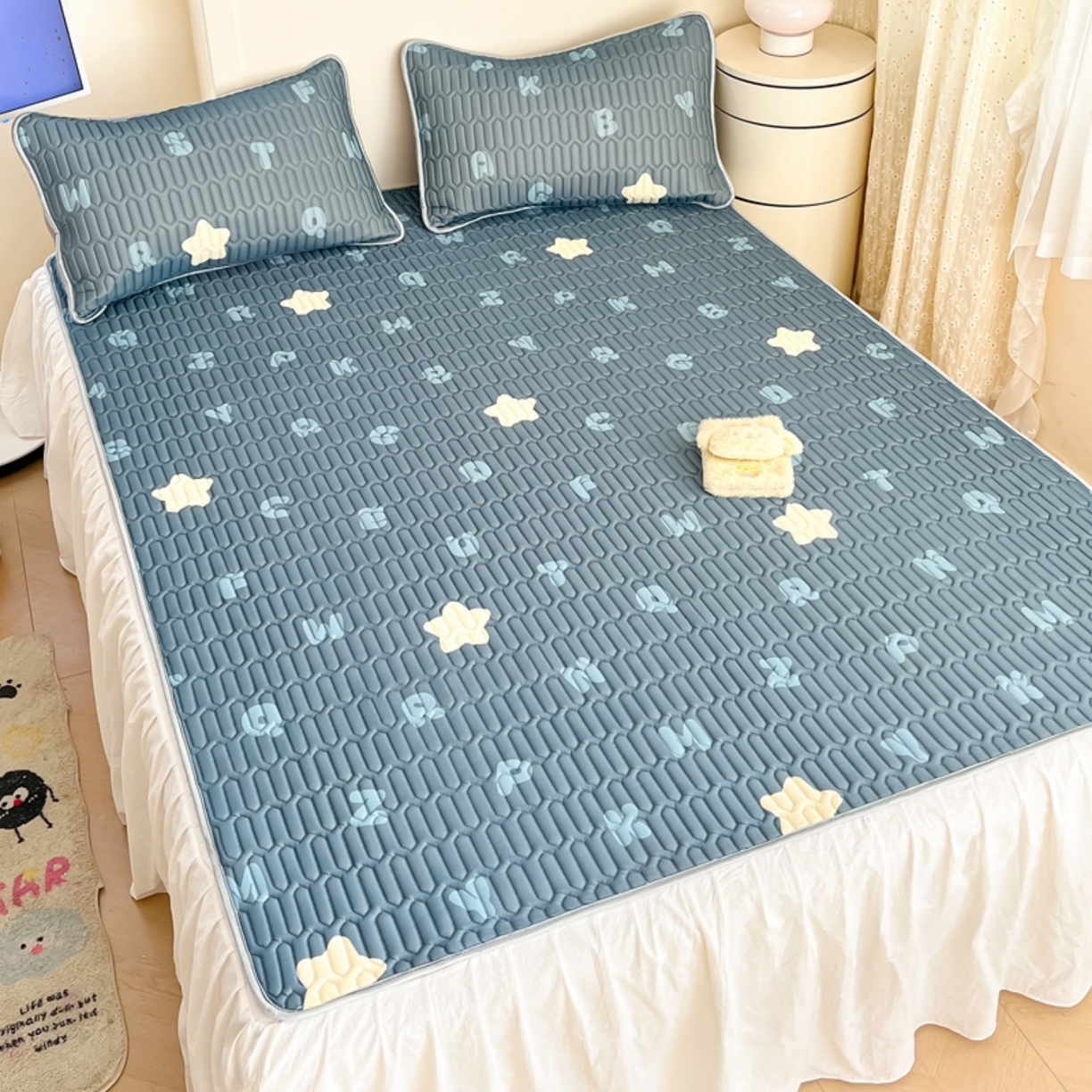 91家纺网 家纺一手货源 找家纺 川悦生活 2026春夏新款凉感丝凉席凉席席子 星星睡了