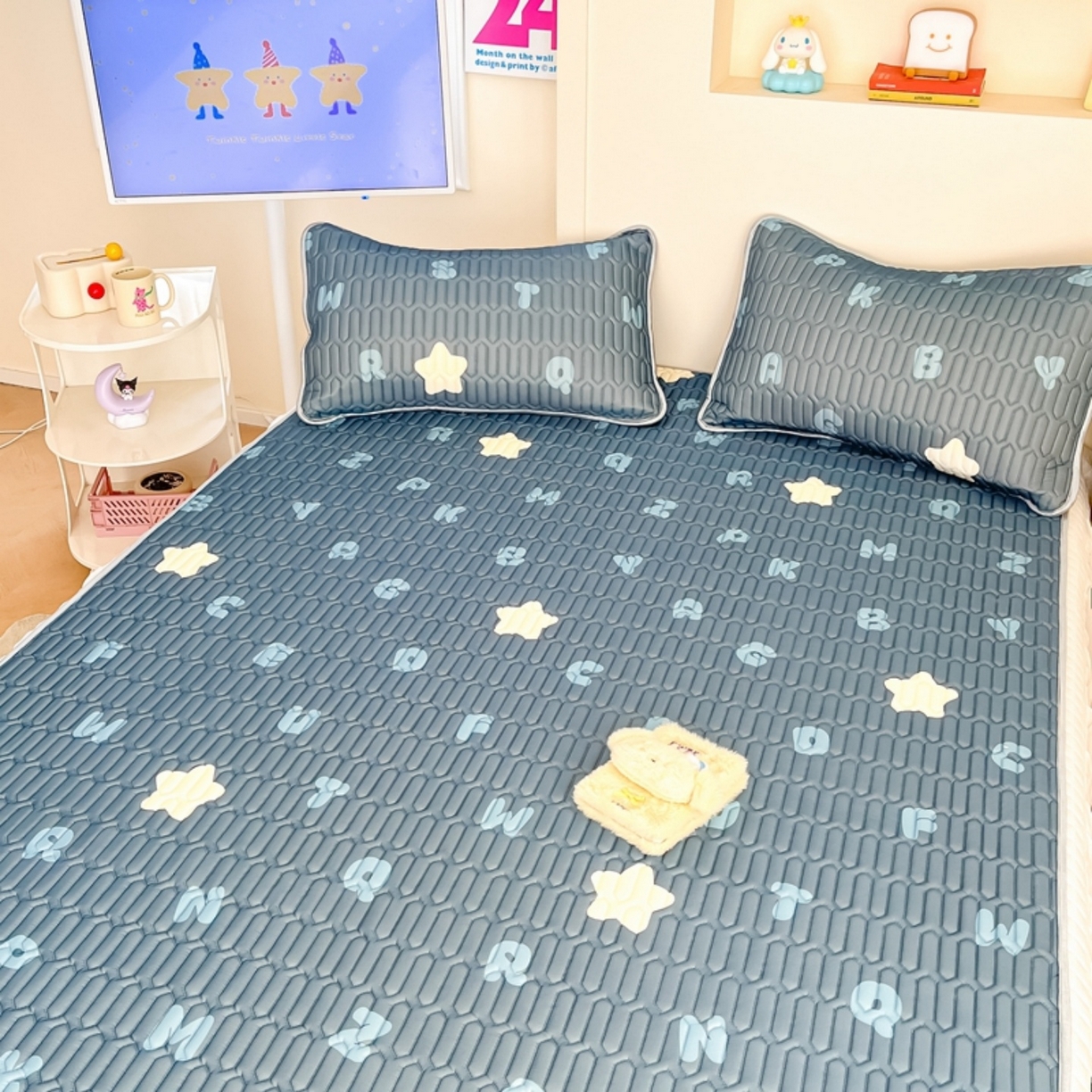 91家纺网 家纺一手货源 找家纺 川悦生活 2026春夏新款凉感丝凉席凉席席子 星星睡了