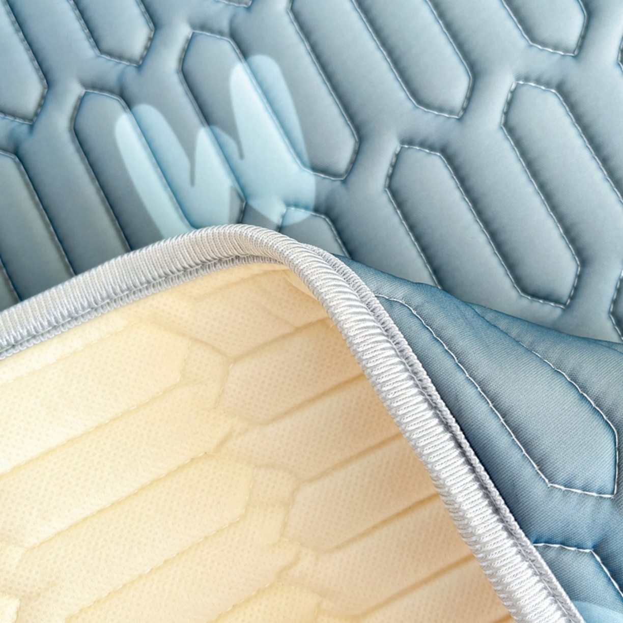 91家纺网 家纺一手货源 找家纺 川悦生活 2026春夏新款凉感丝凉席凉席席子 星星睡了