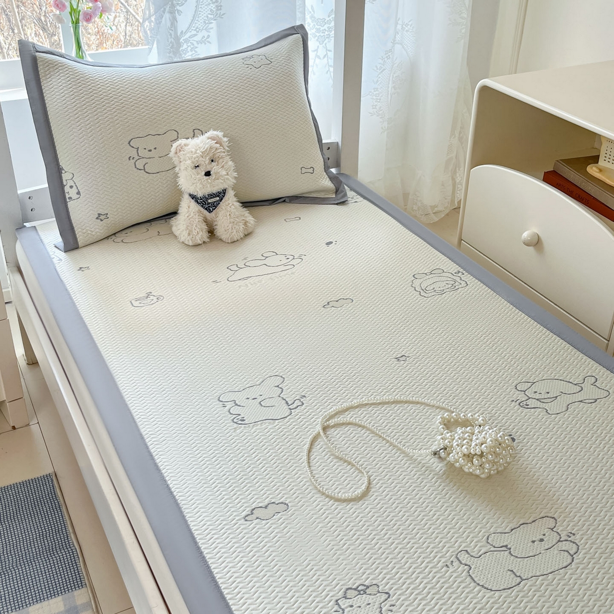 91家纺网 家纺一手货源 找家纺 川悦生活 2026新款凉感凉豆豆学生宿舍软席 朴朴小旺