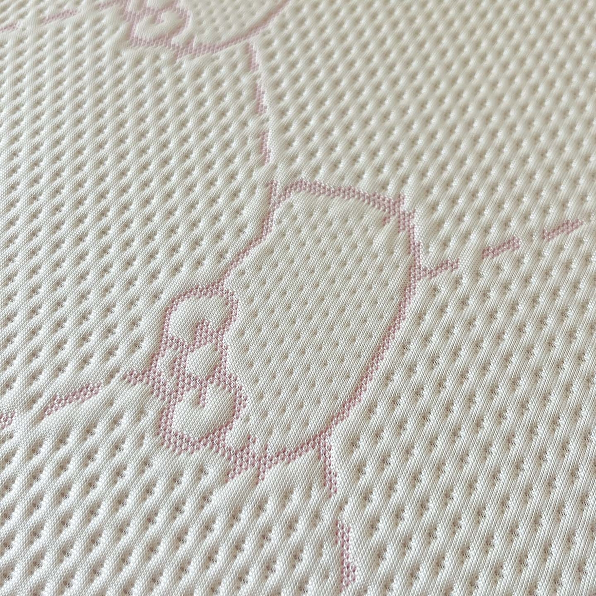 91家纺网 家纺一手货源 找家纺 川悦生活 2026新款凉感凉豆豆学生宿舍软席 甜心奶猫