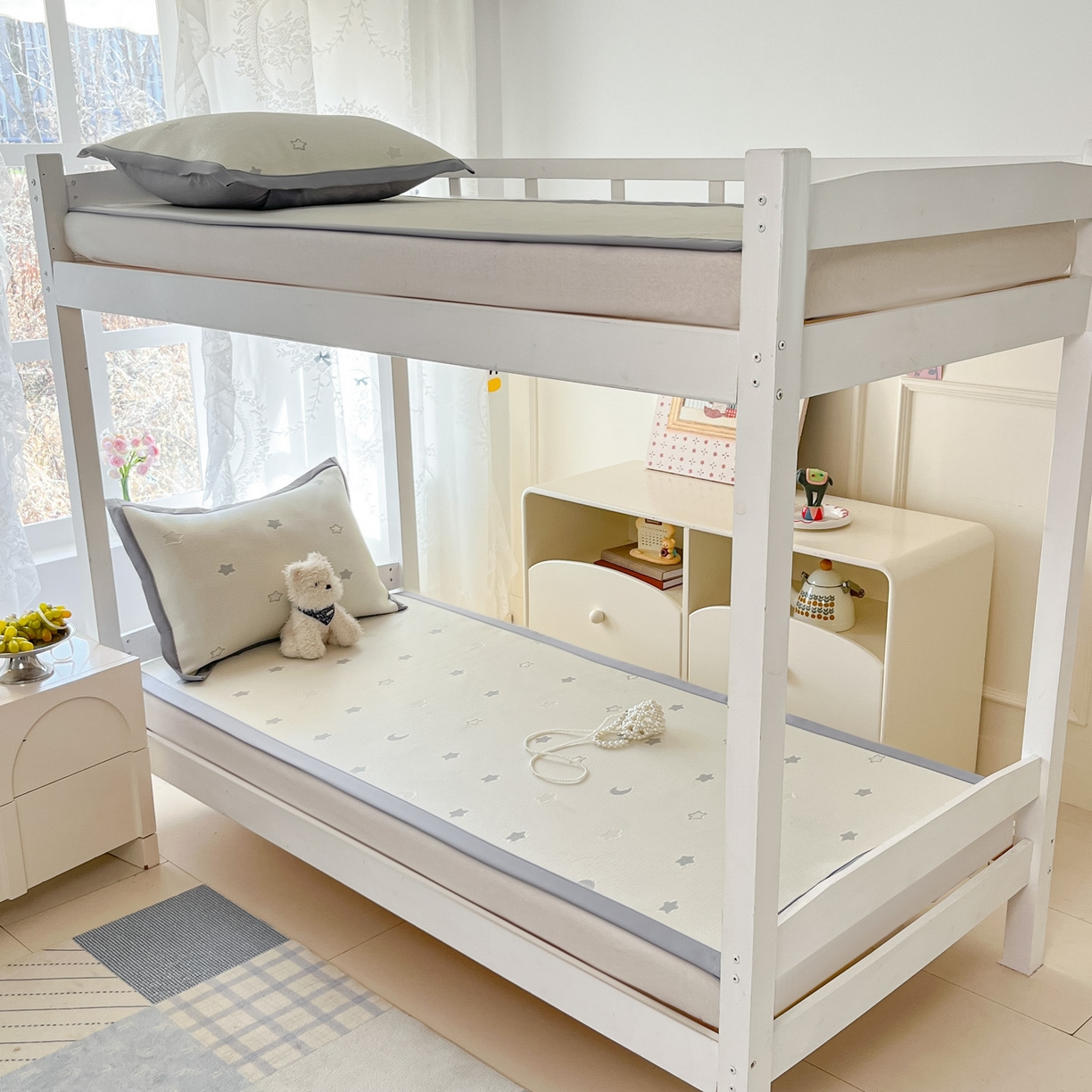 91家纺网 家纺一手货源 找家纺 川悦生活 2026新款凉感凉豆豆学生宿舍软席 奶油星月