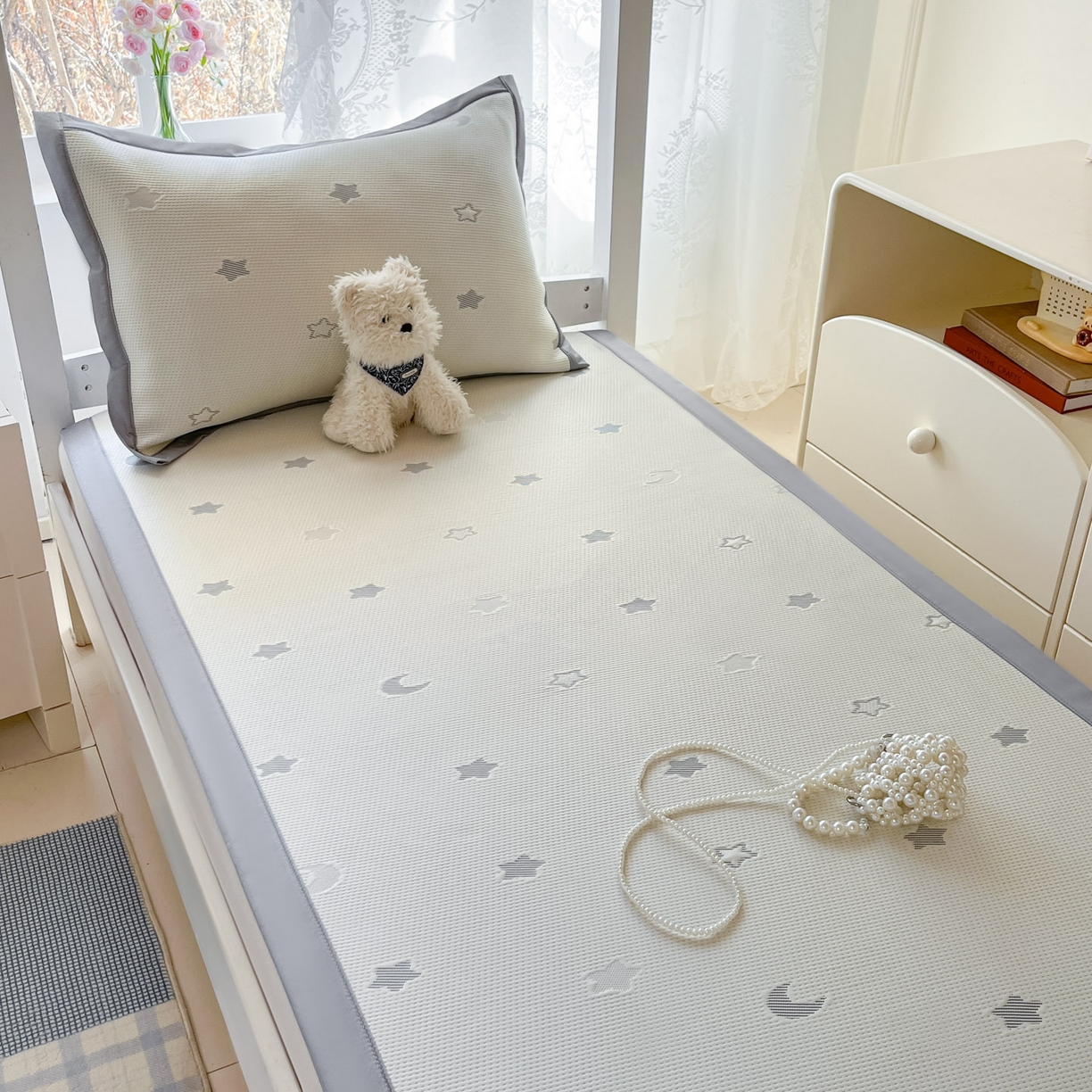 91家纺网 家纺一手货源 找家纺 川悦生活 2026新款凉感凉豆豆学生宿舍软席 奶油星月