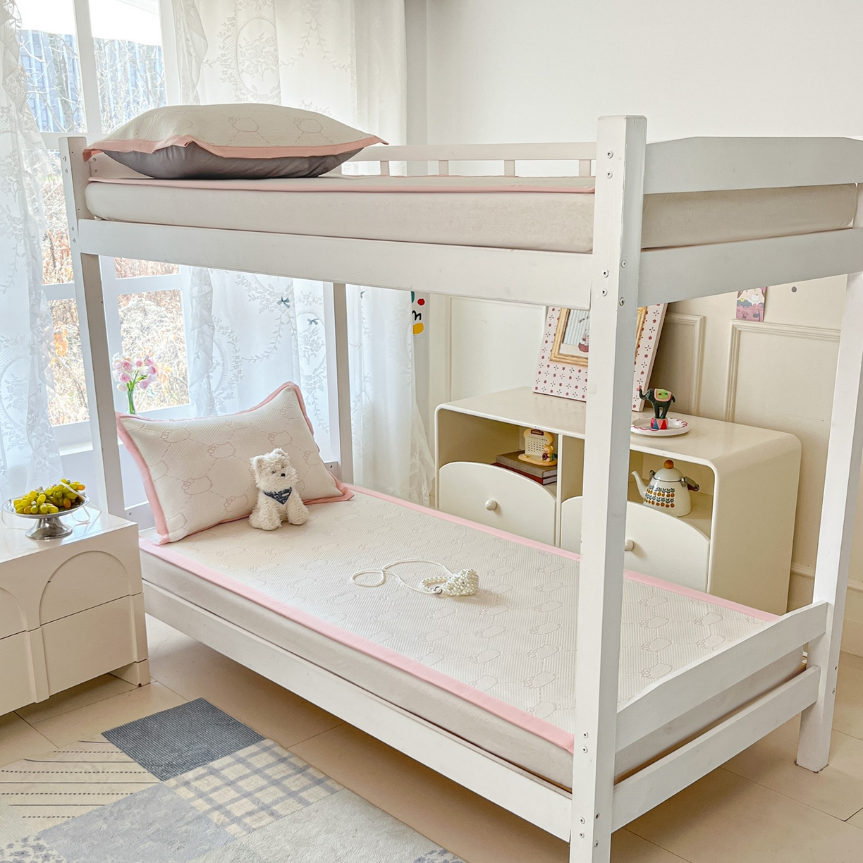 91家纺网 家纺一手货源 找家纺 川悦生活 2026新款凉感凉豆豆学生宿舍软席 甜心奶猫