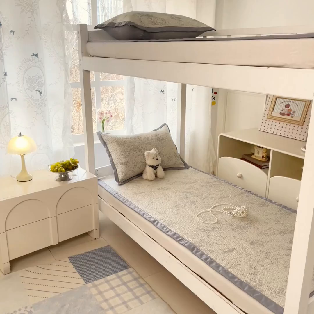 91家纺网 家纺一手货源 找家纺 川悦生活 2026新款凉感凉豆豆学生宿舍软席 尼尔-星灰